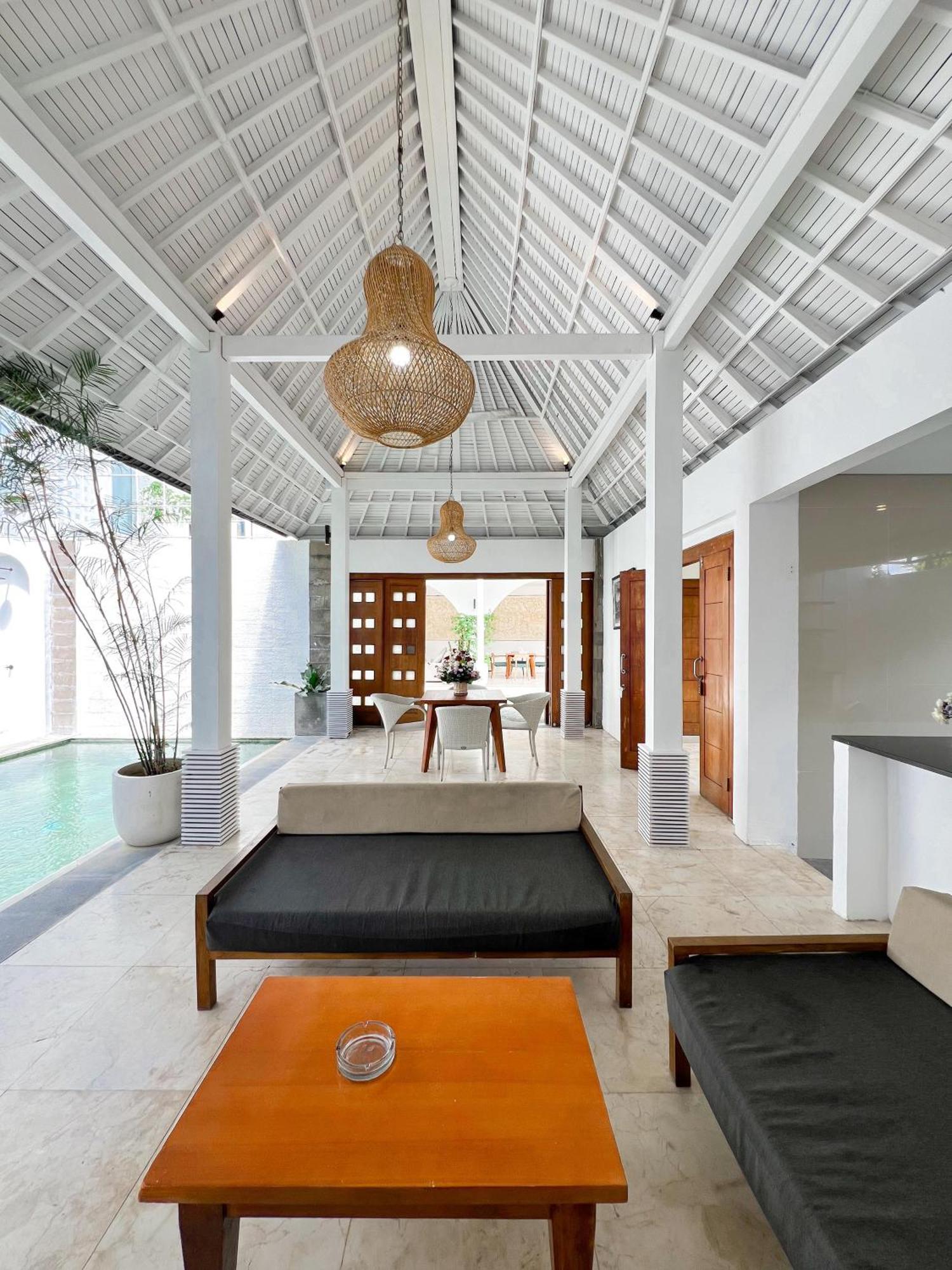 Apple Villas & Apartments Kerobokan Kültér fotó